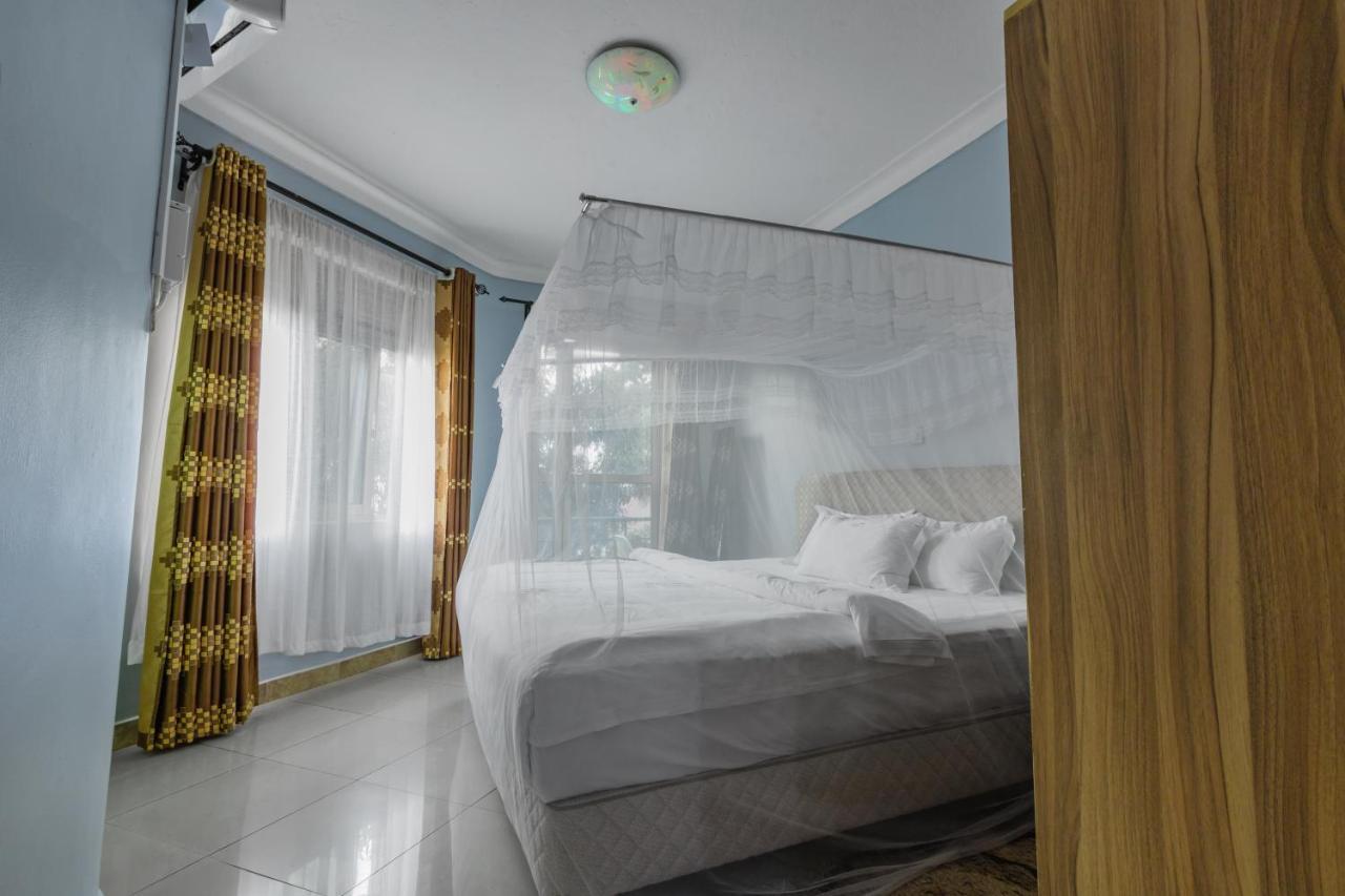 Santa Maria Hotel 엔테베 외부 사진