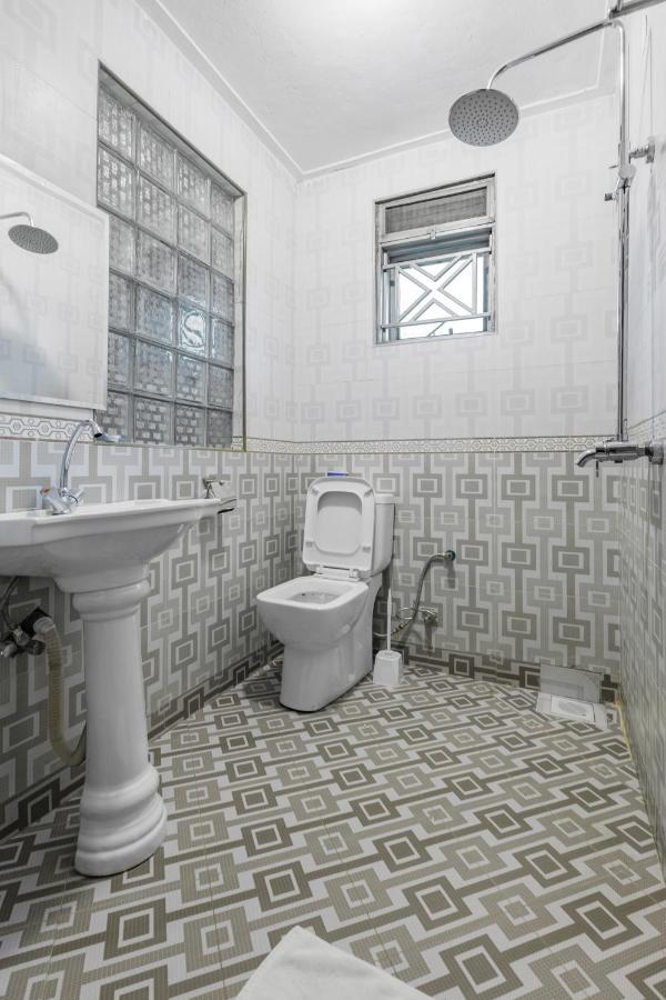 Santa Maria Hotel 엔테베 외부 사진