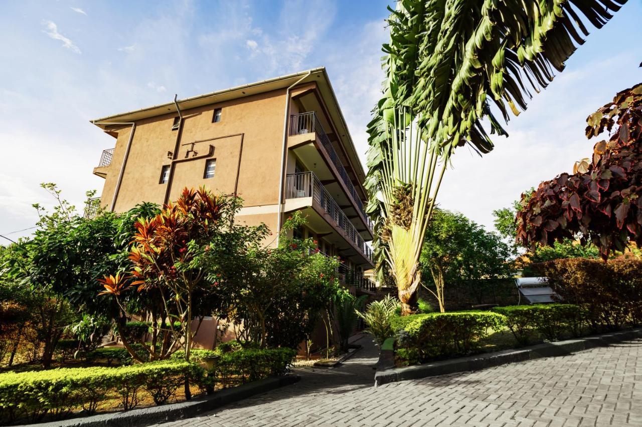 Santa Maria Hotel 엔테베 외부 사진