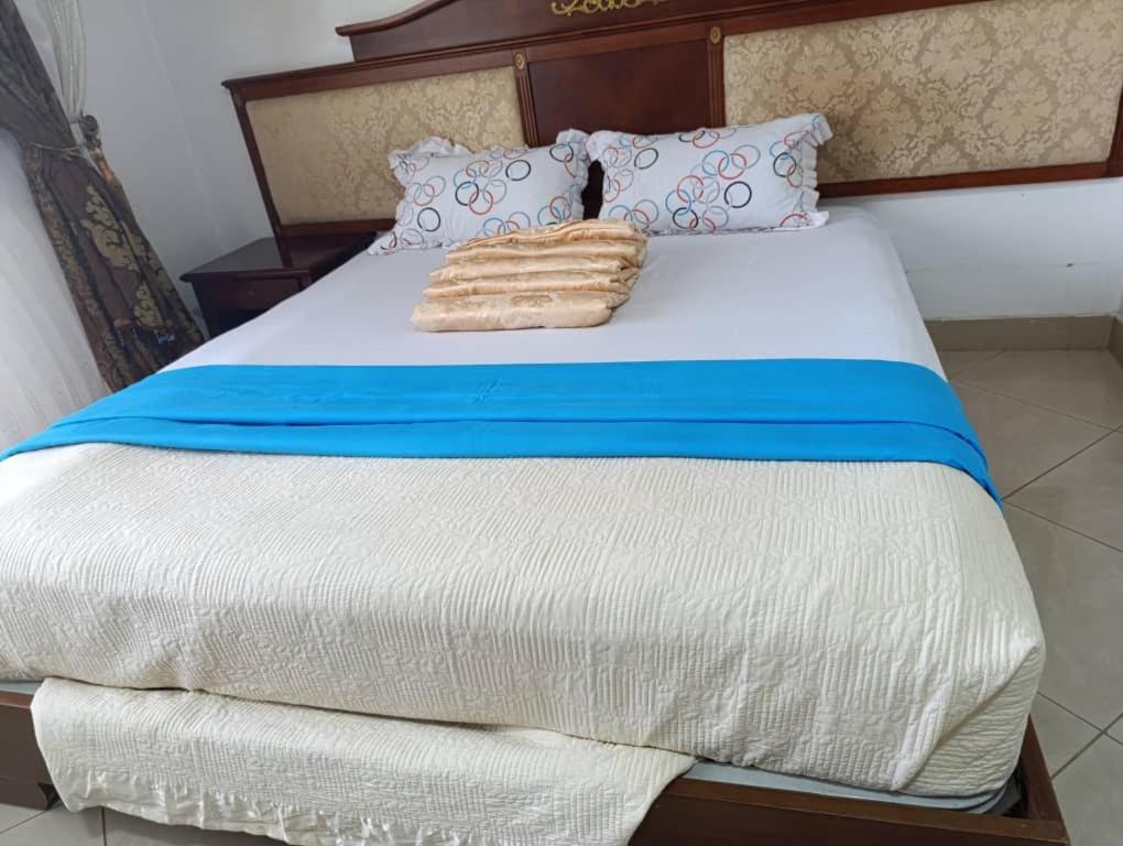 Santa Maria Hotel 엔테베 외부 사진